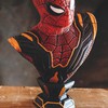 Spiderman bust;?>